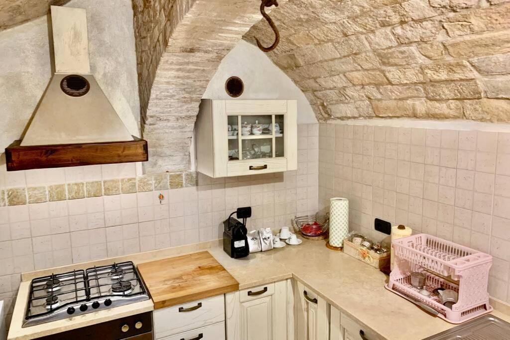 LA GROTTA - CASA CON GROTTA sotterranea Appartamento Monterubbiano Esterno foto